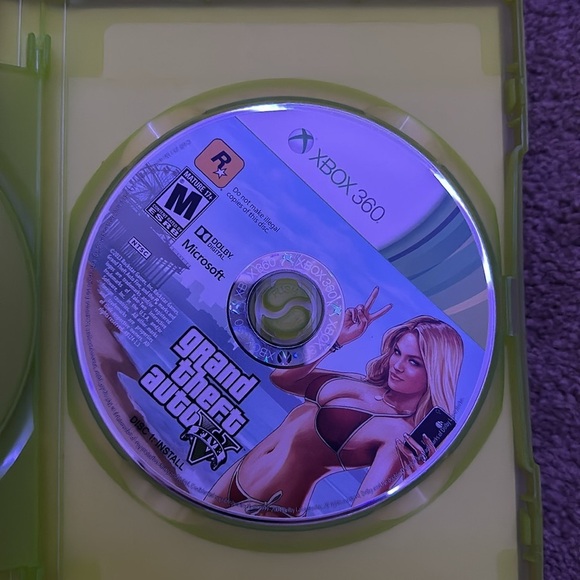 Grand theft auto V for Xbox 360 - Picture 3 of 4